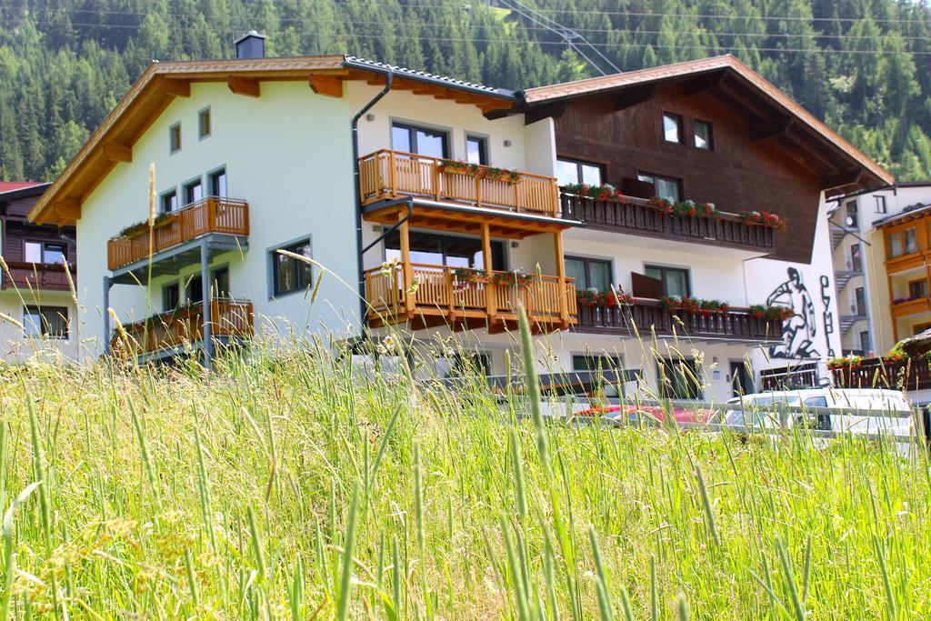 OLYMPIA Privathotel Garni St. Jakob in Defereggen Exterior foto