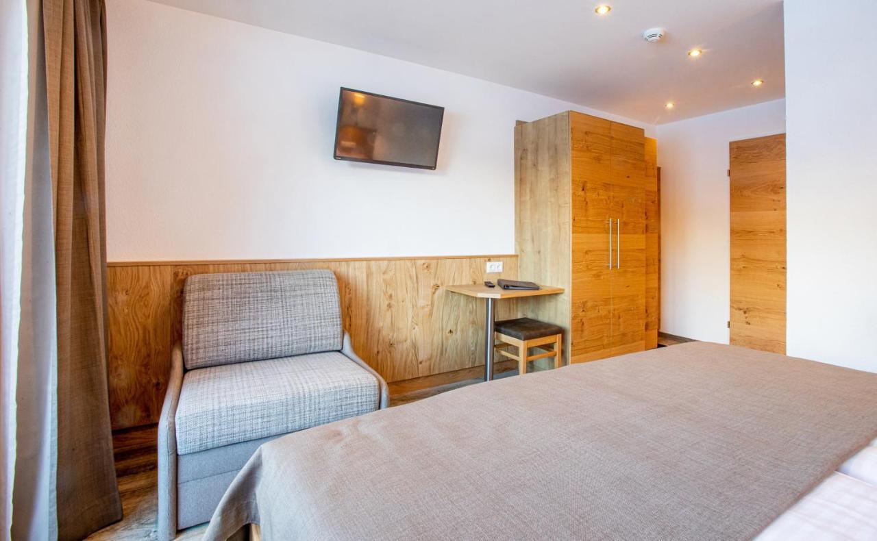 OLYMPIA Privathotel Garni St. Jakob in Defereggen Exterior foto